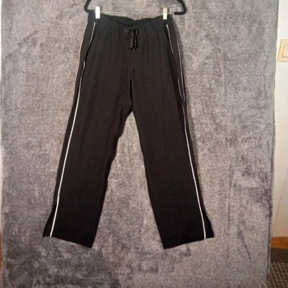 Lululemon on the right track pant women's 8